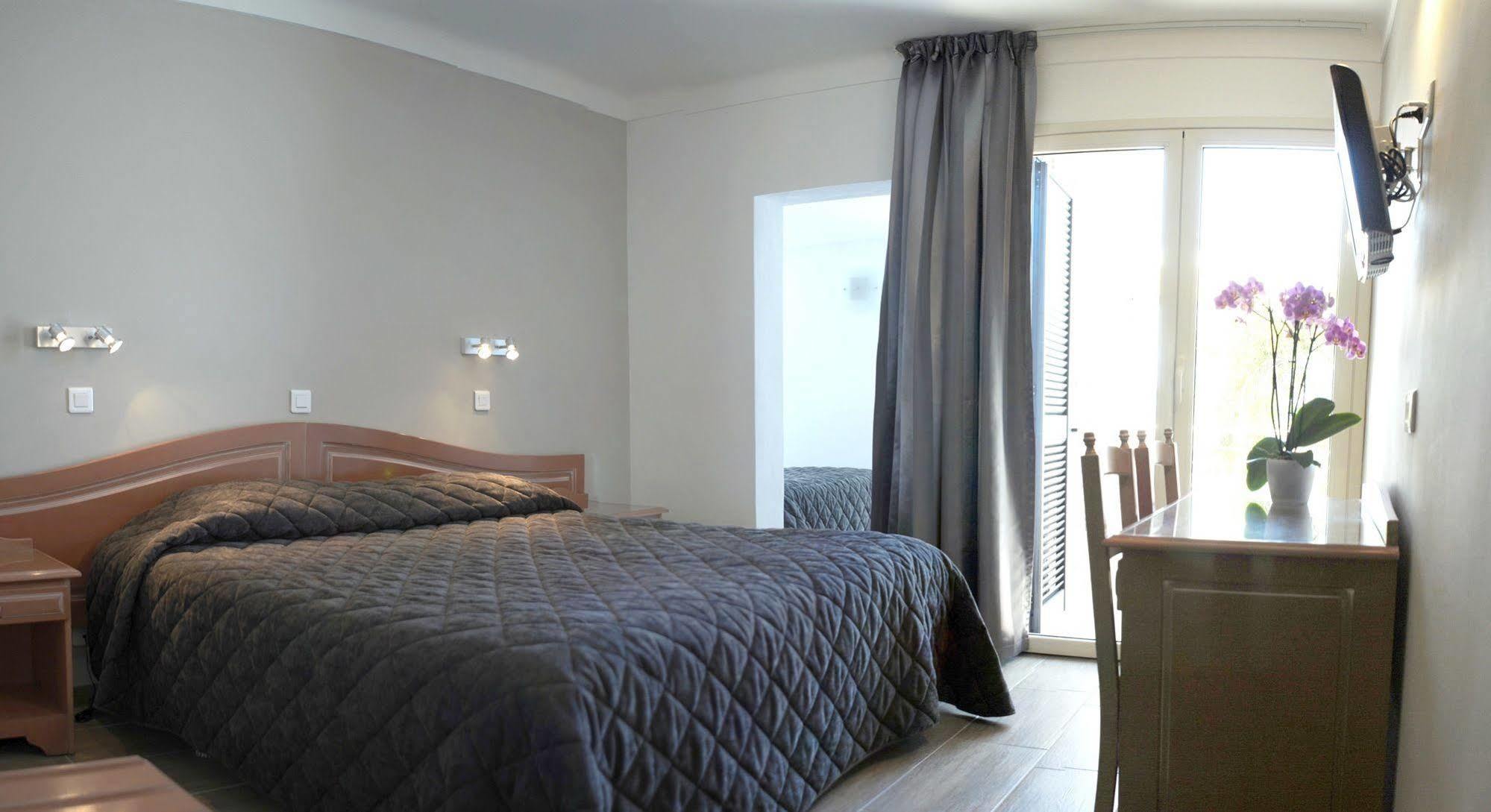 Hotel Les Eucalyptus Порто-Полло Экстерьер фото